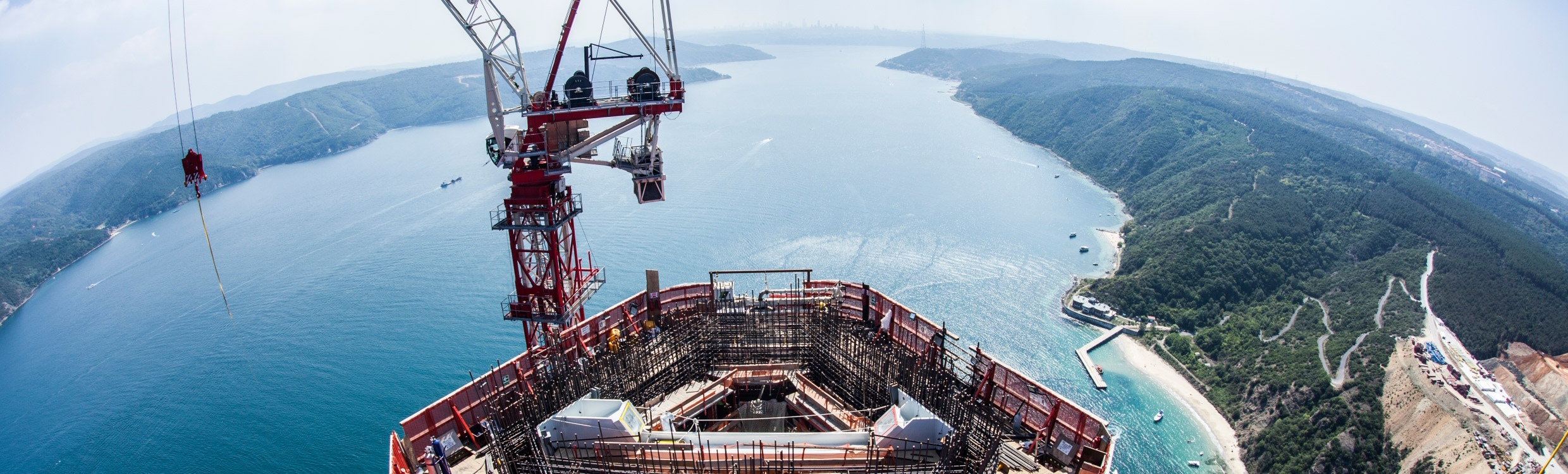 Heavy_Construction_Connecting_continents